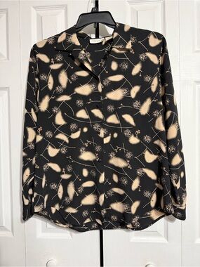 PRETTY Caviar black & beige button down blouse shirt top size LARGE